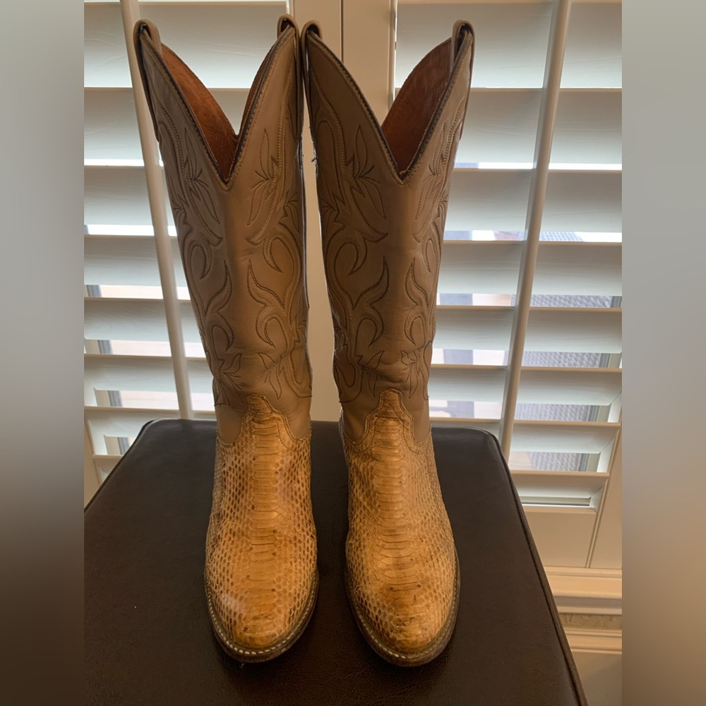 Gorgeous J. Chisholm Vintage Genuine Phyton Snakeskin Cowboy Boots Size 5 M